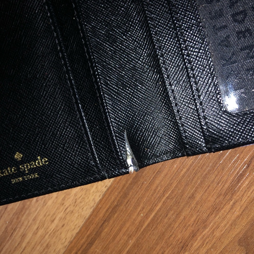 Kate Spade wallet - Picture 3 of 4